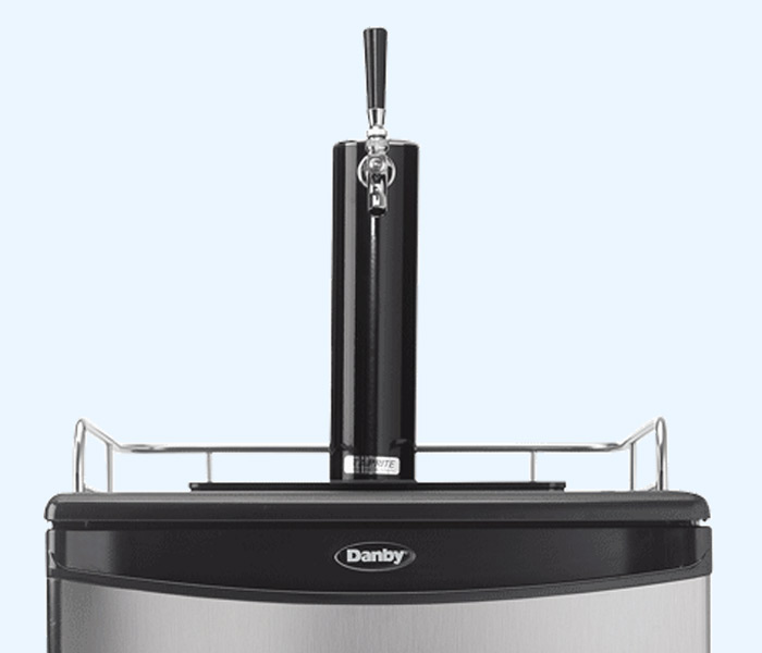 Danby kegerator crop cat