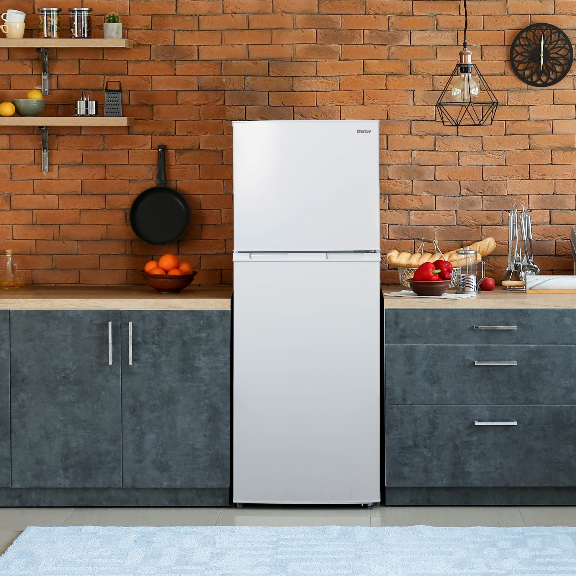 Danby DFF101E1WDB Insetting2
