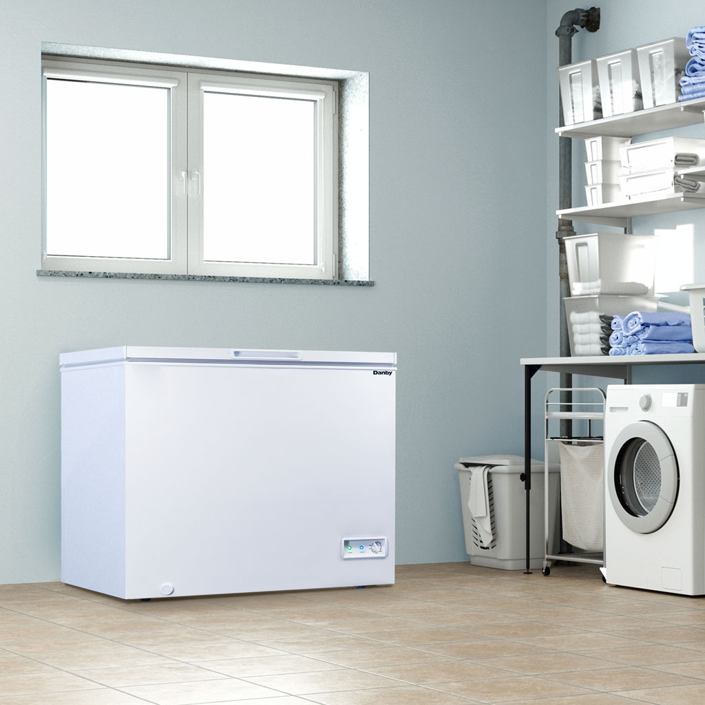 Danby dcf070a5wcdb insetting 1