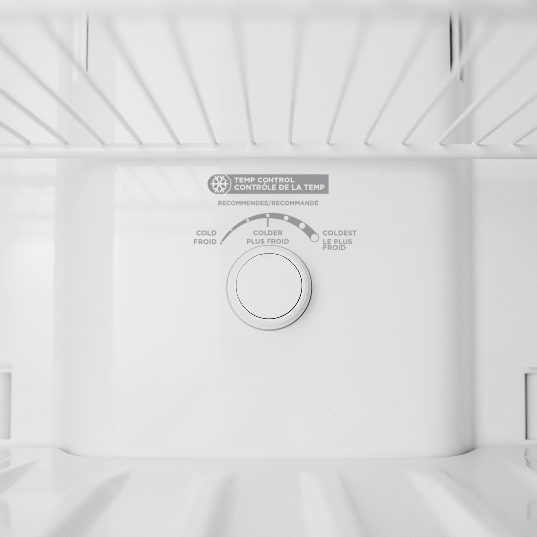 Danby 18 cu. ft. Top Mount Refrigerator in Stainless Steel Look 13 Danby DFF176B1SLDB 18 cu ft fridge temperature control dial inside refrigerator compartment