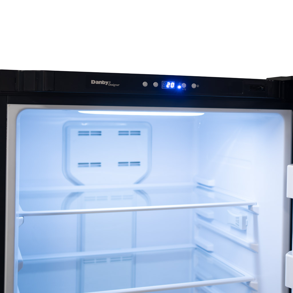 Danby Designer 16.7 cu. ft. Upright Freezer in Stainless Steel Look 10 Danby duf167a5bsldd thermostat